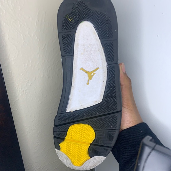 “Cool Grey” Jordan 4s (SOLD) - Picture 5 of 9